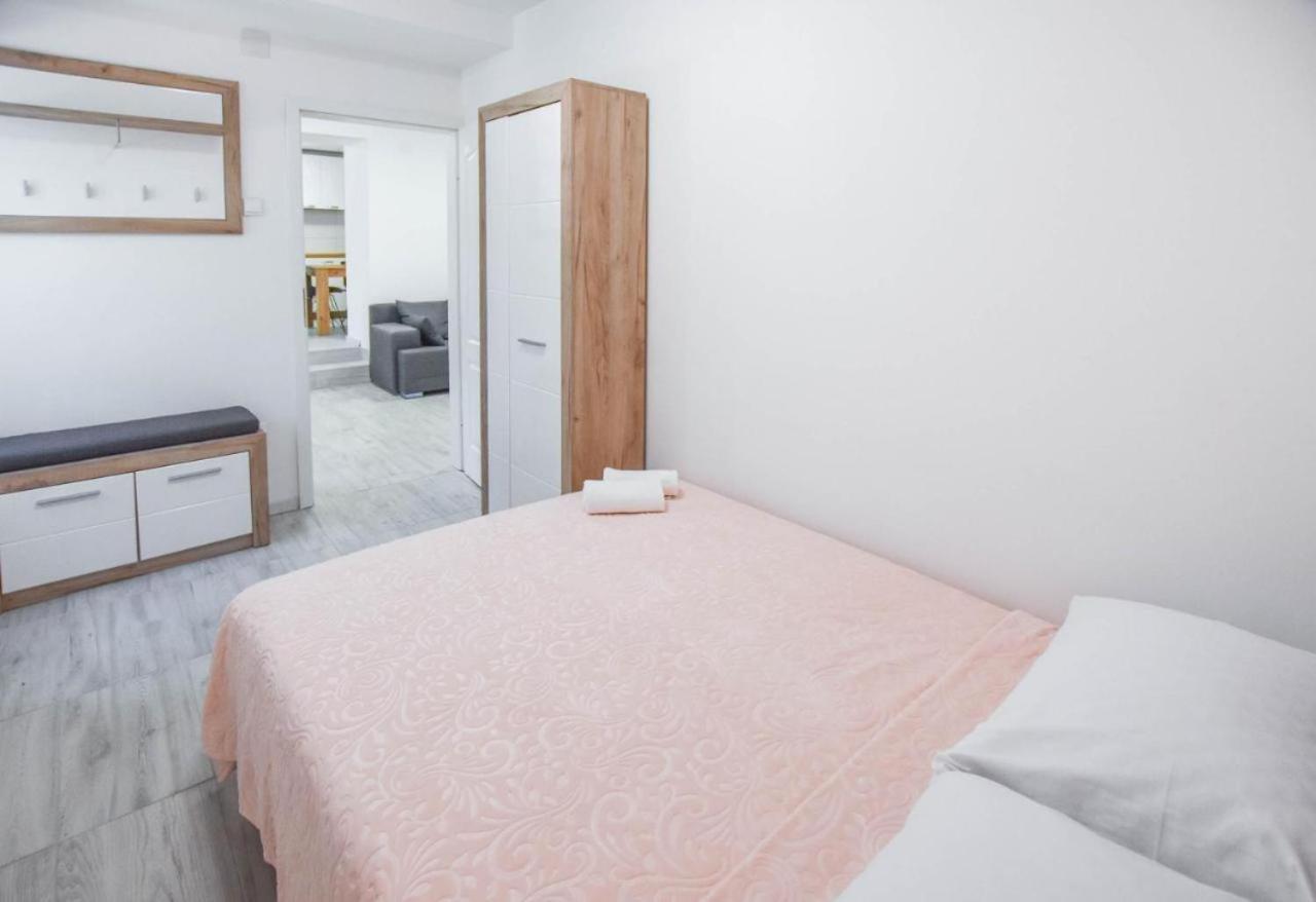 Suite Apartment Toni Poljana  Kültér fotó
